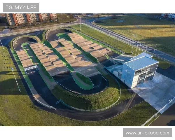 BMX杨家将团队致力青少年培训 推动平地花式运动发展 BMX杨家将团队致力青少年培训 推动平地花式运动发展